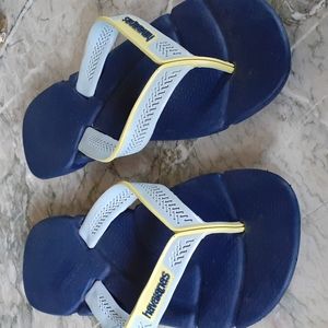 LHavaianas sandals
